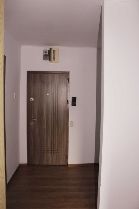 Apartament Vis-a-Vis de Jurasica Parc si Aventura Parc de vanzare!