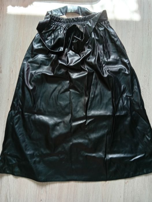 Продам женские вещи