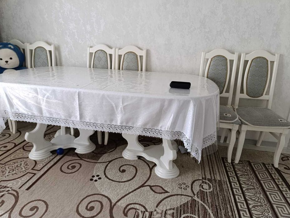 продам диван  и стол