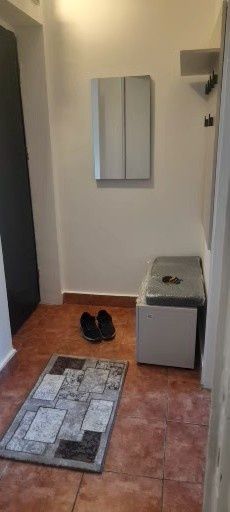 Inchiriez apartament 2 camere
