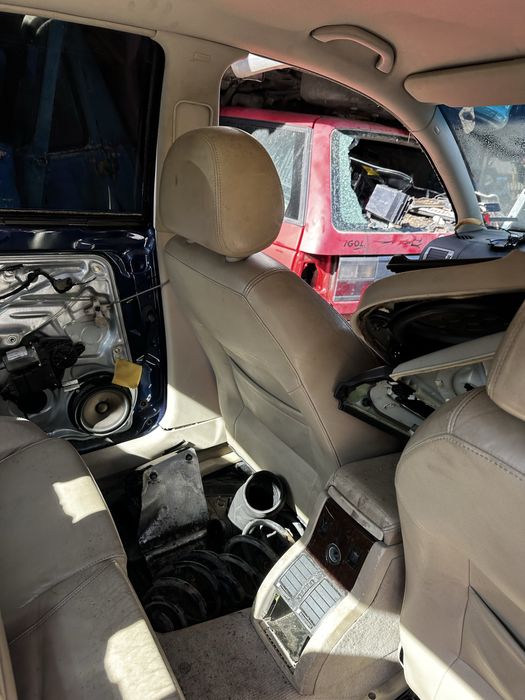 Салон за Шкода Superb