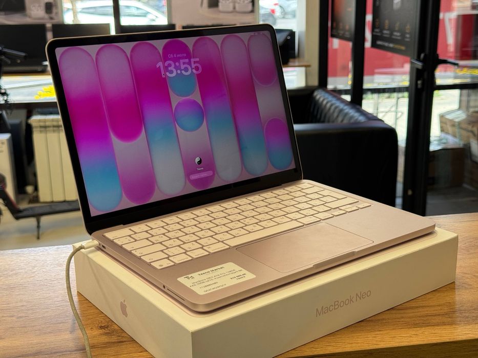 MacBook Neo A18 Pro