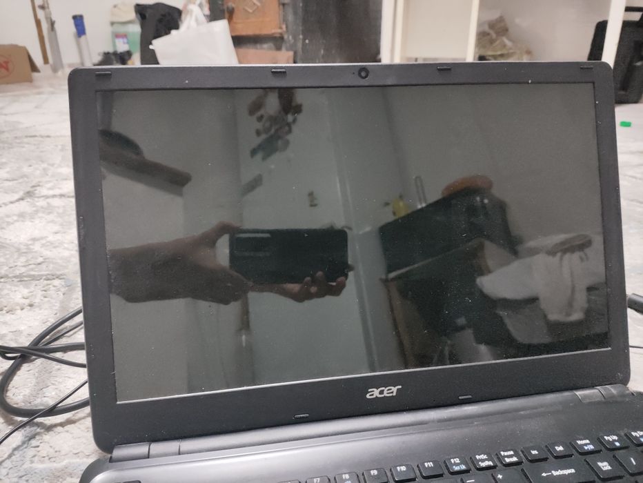 Acer Aspire E1 (Z5WE1) i3-3217U, NVIDIA GT 720M