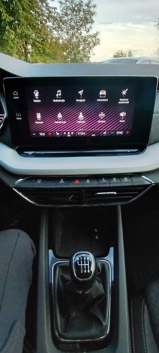 SKODA Octavia 2022 — imagine 5