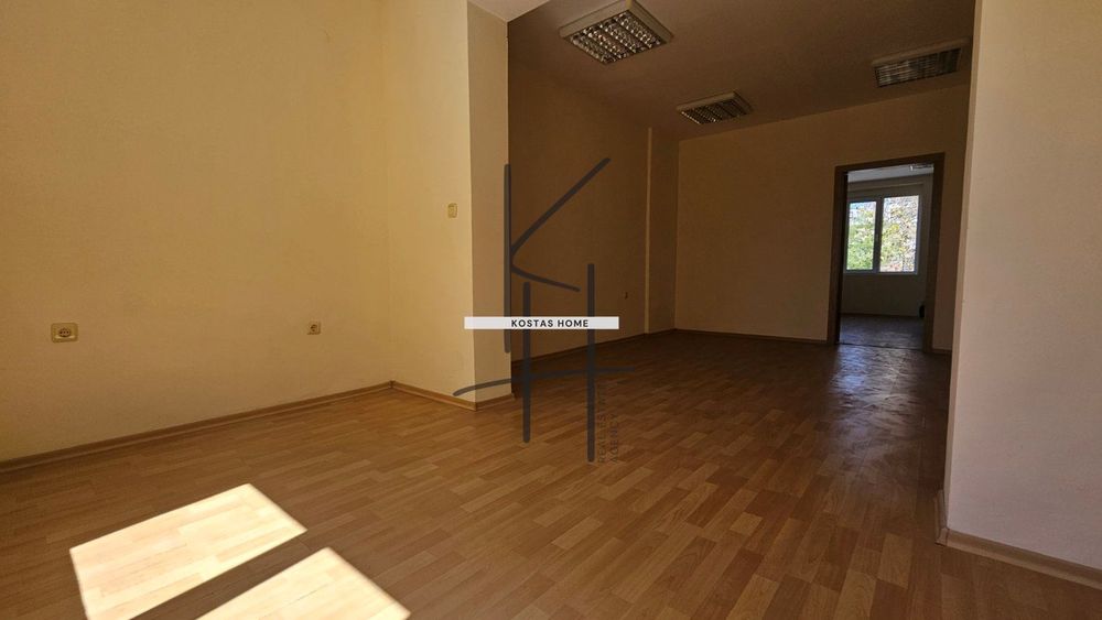 Продава се Тристаен апартамент в Варна, ЖП Гара - 78 кв.м за 2513 €/кв.м - Снимка #4