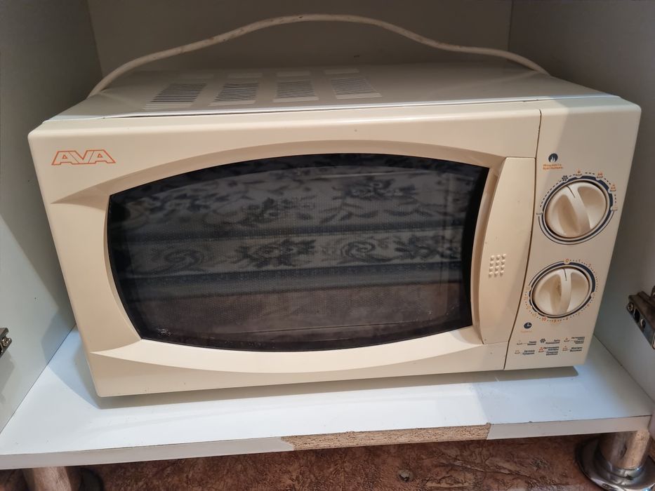 Микроволновая печь