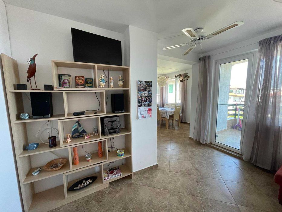 Дава се под наем Тристаен апартамент в с. Лозенец, Област Бургас - 120 кв.м за 9180 € - Снимка #19