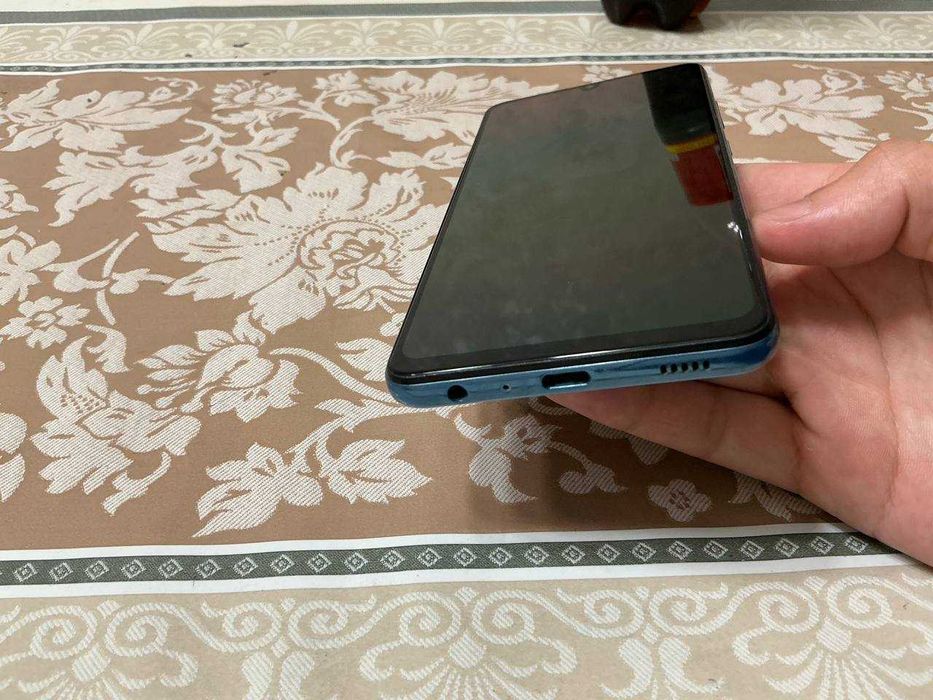 Samsung A32 blue