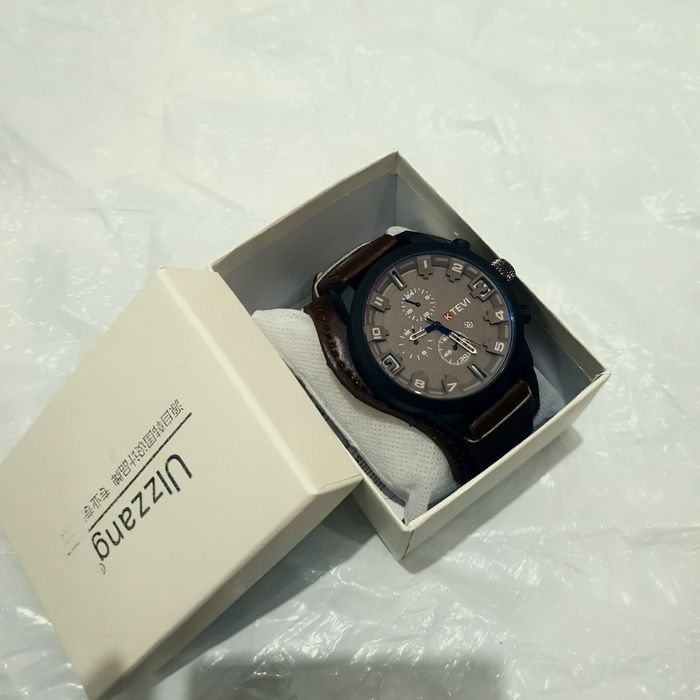 Соат жуда ажойиб янги