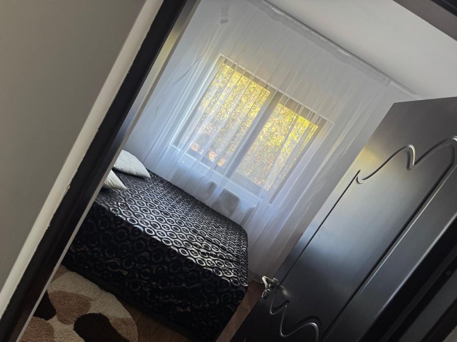 Casa de vacanta ( 1 ora de Bucuresti - acces A3 & A7 )- Breaza - Buzau