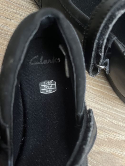 Clarks 29 официални