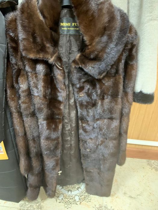 Норковая шуба с капюшоном