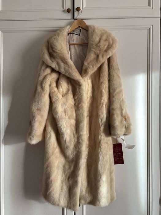 Продается Новая Шуба