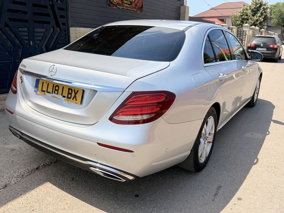 Vand Mercedes E class 2018 adusa recent
