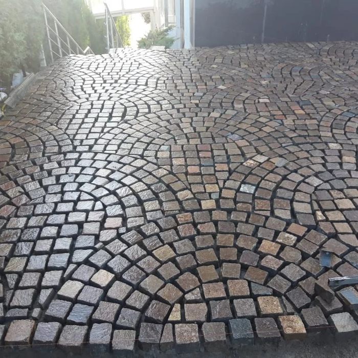 Брусчатка колотая