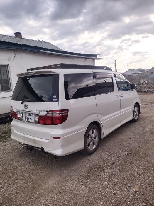 Toyota Alphard 2008 года 3,0