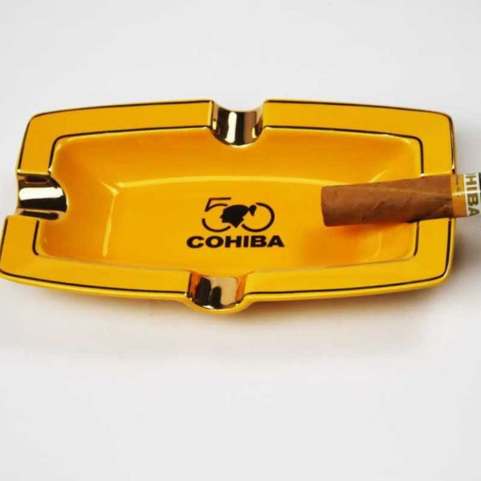 Лимитирана серия керамичен пепелник за 4 пури