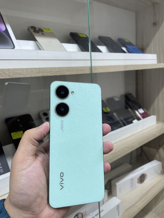 Телефон Vivo Y03 128gb