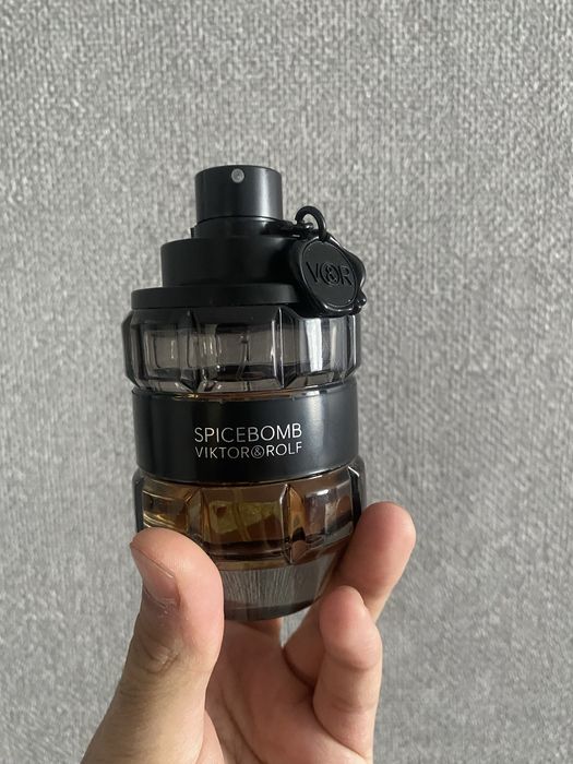 парфюм spicebomb