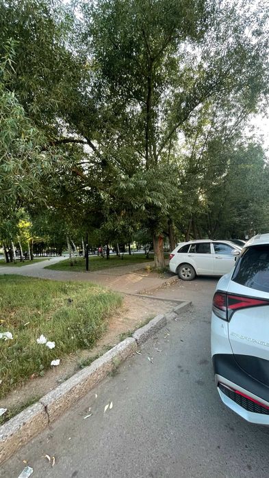 сдам в аренду коммерческое  помещение