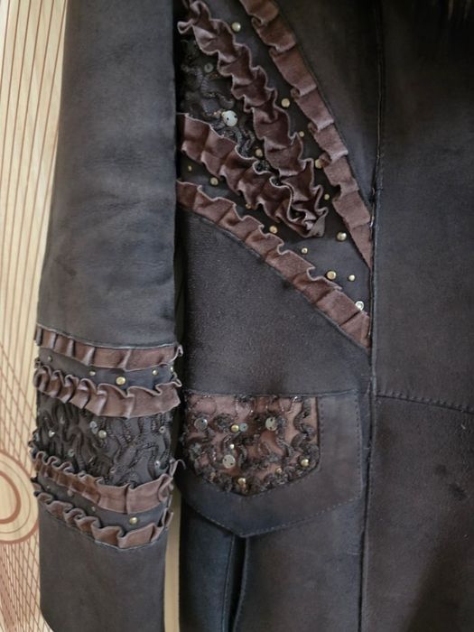 Продам дублёнку размер 48