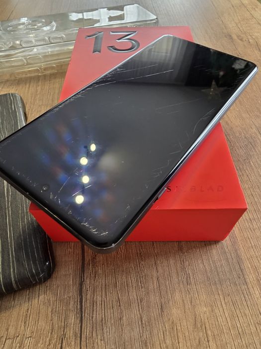 Oneplus 13 16/512gb black, европейска версия