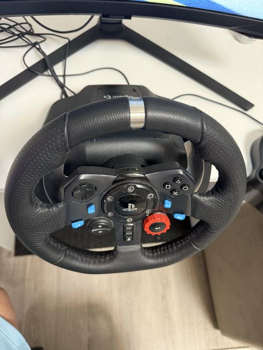 Volan de gaming logitech g29