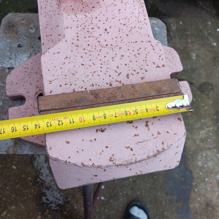 Menghina cu masă rotativă