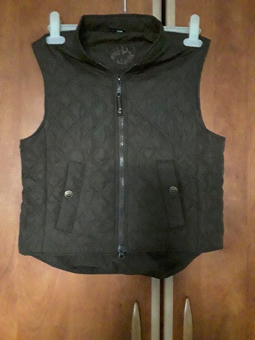 Vând Vestă Dama Mărimea S