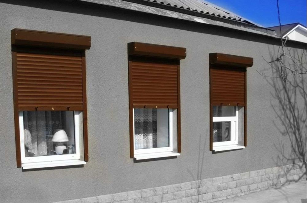 Секционные ворота, шлагбаумы и тд...