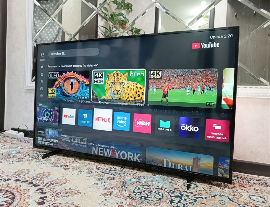 ТЕЛЕВИЗОР Philips Смарт Ambilight большой.