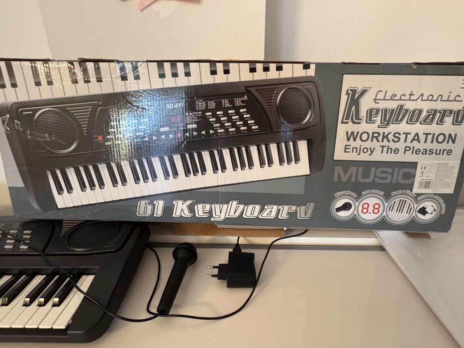 Orga electronica pentru copii