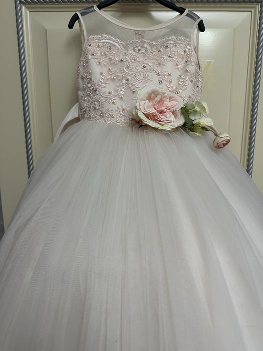 Платье на выпускной