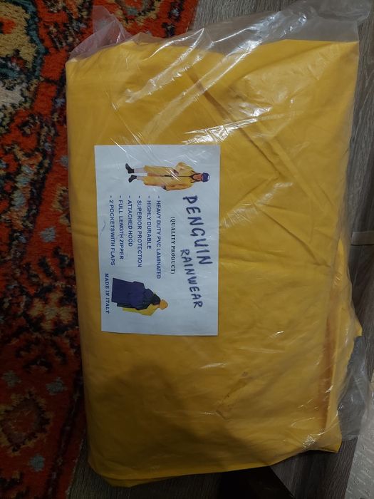 Срочно Продаётся дождевик!