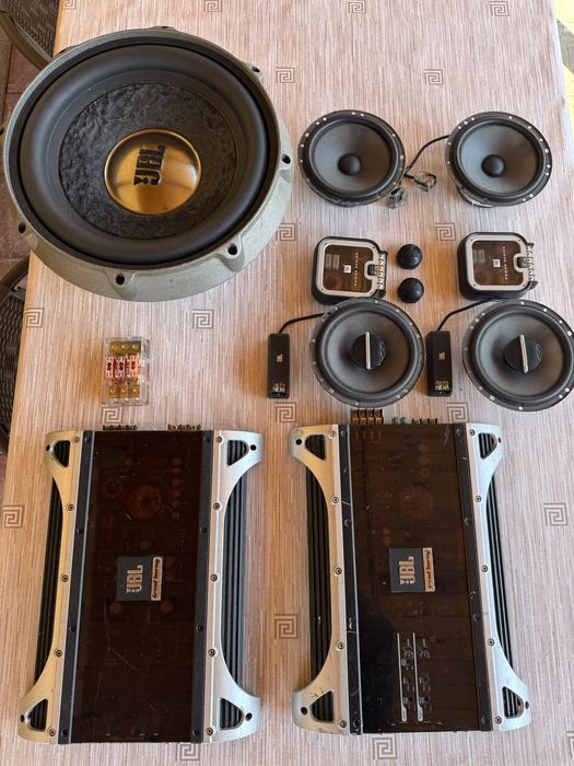 Linie audio auto JBL completa - GTO 601.1 + GTO 75.4 + P1222 + P6560C + P6562