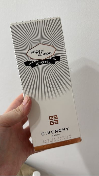 Продам новые парфюмы