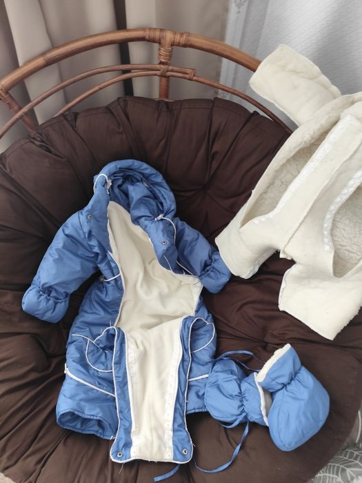 Продам комбинезон детский