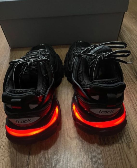 Balenciaga track led