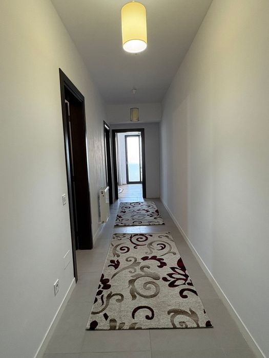 Inchiriez Apartament 3 Camere Bloc VSC