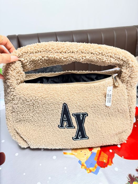 Geanti originale Marc Jacobs,Pinko si Armani Exchange