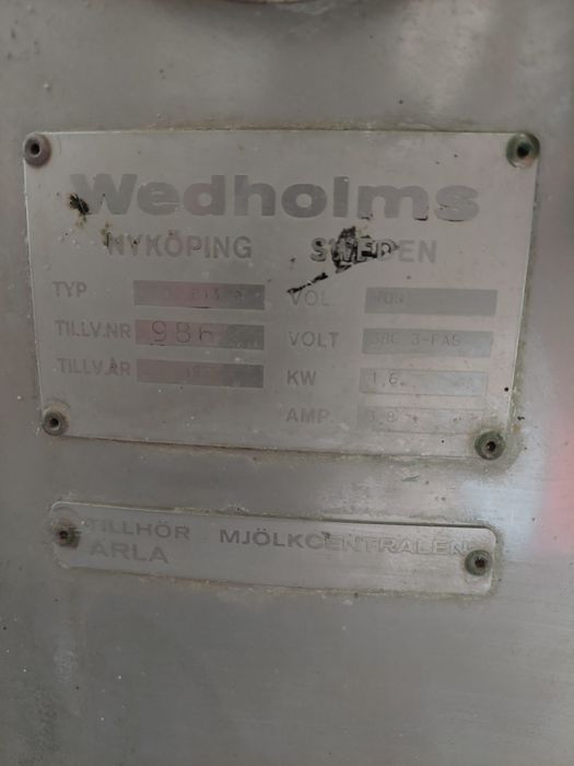 Професионален млекоохладител Wedholms - 700 литра