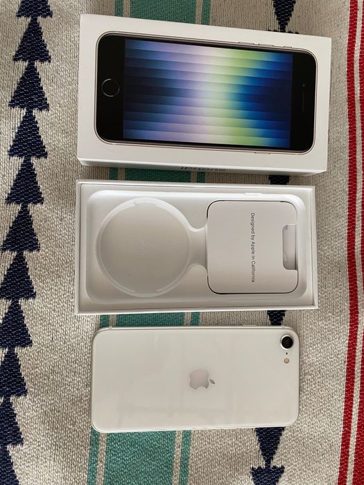iPhone SE Gen3 Новый 64 Gb White