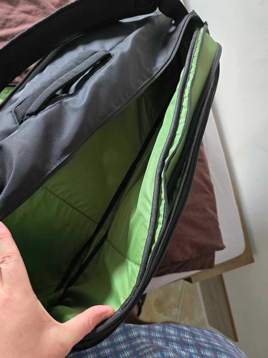 Geanta Tenis Wilson Blade Professional Tour V8 Large + CADOU