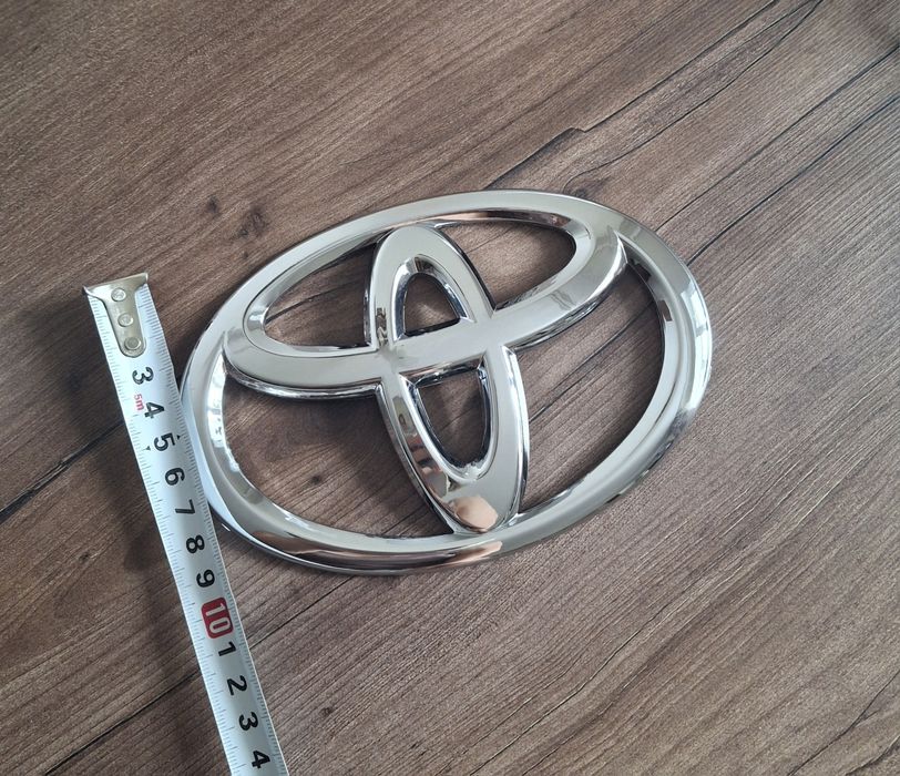 Значок Ipsum и Toyota