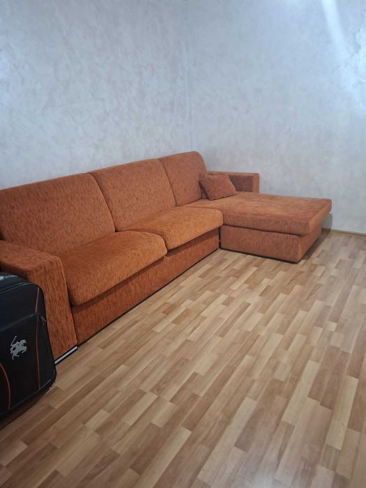 Vand canapea extensibila