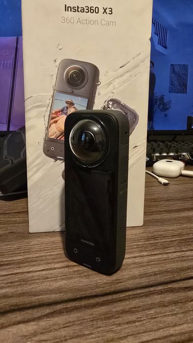 Insta 360 x3 ...