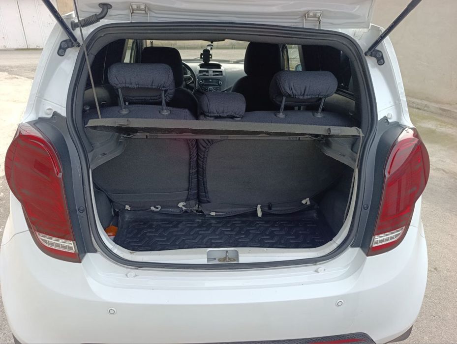 Срочно продается Спарк