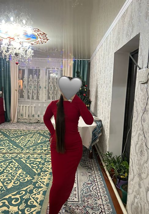 42ден 44размерге келеді 1ак рет киілген почти новый