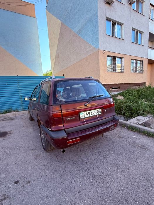 Mitsubishi space wagon авто көлігі