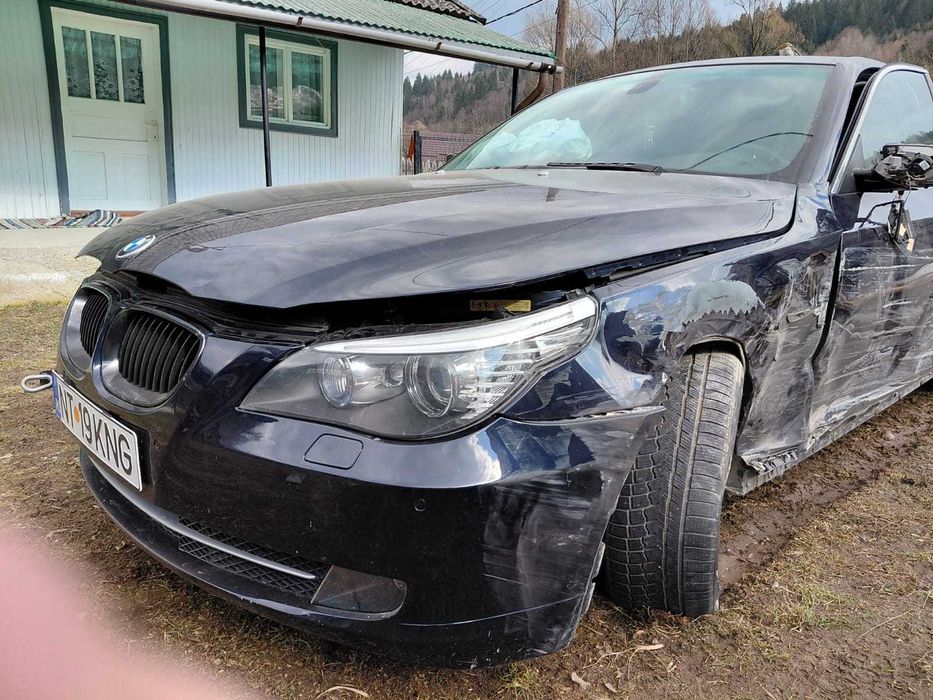 Bmw 520 e60  avariat